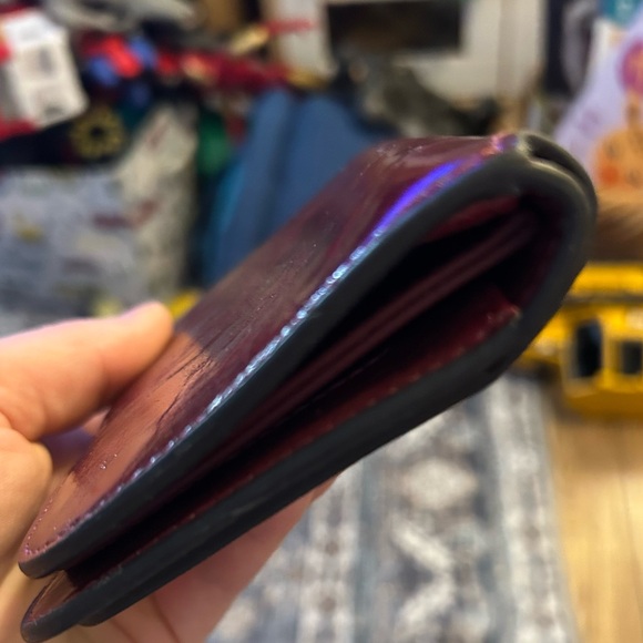 Red wallet - Picture 3 of 8